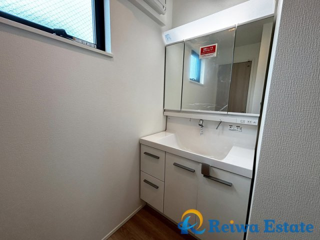 新築戸建　茅ヶ崎市南湖2丁目の独立洗面台