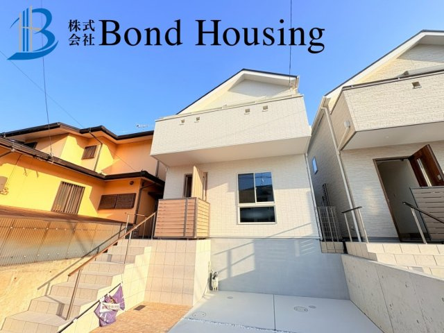 「LDK18.3帖」「三宮直通バスあり」桃山台 全2棟 A号地の外観