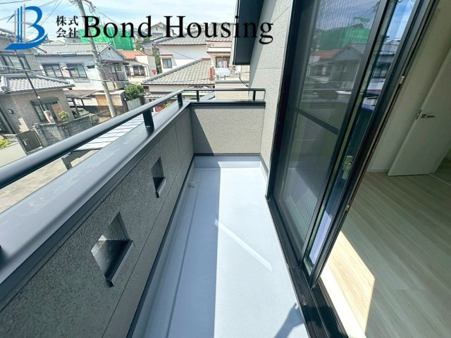 明石市朝霧町３丁目の新築一戸建のバルコニー