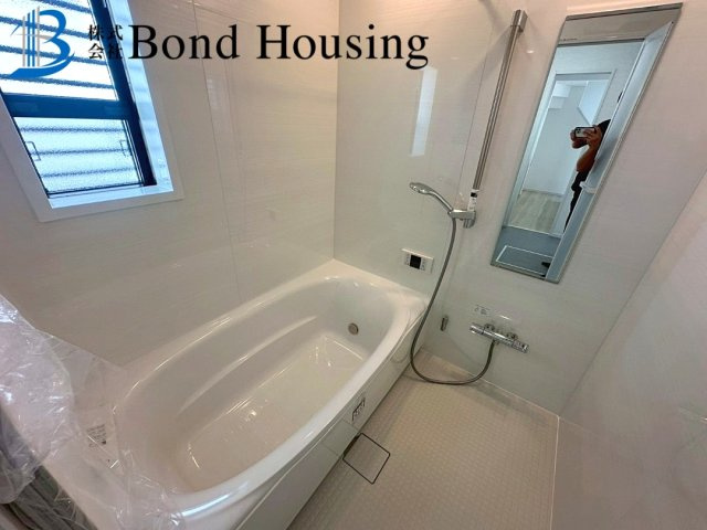 明石市朝霧町３丁目の新築一戸建の浴室