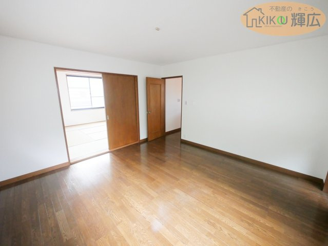 【洋室】 | 高砂市北浜町牛谷　中古戸建