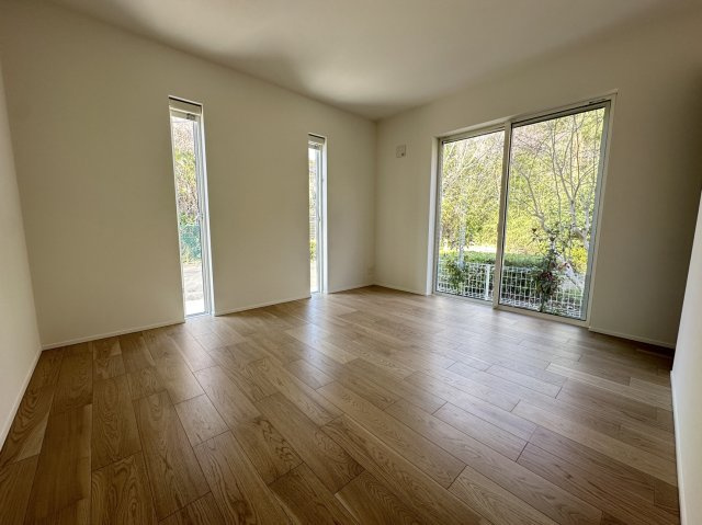 茅ヶ崎市松風台デザイナーズハウスの洋室