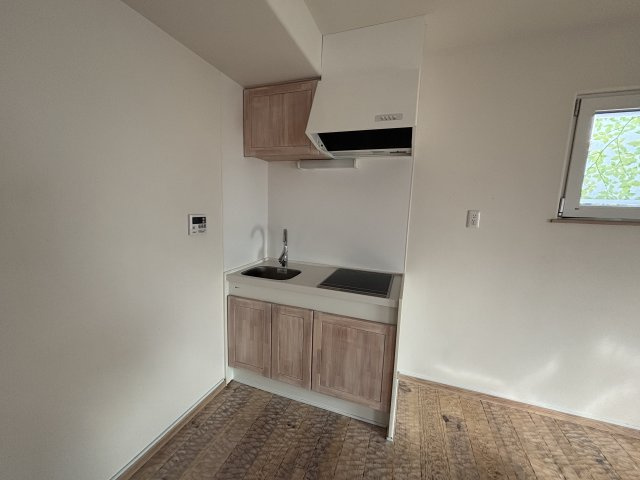 高浜市八幡町３丁目の店舗事務所のその他