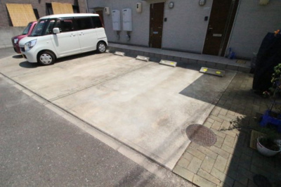 【駐車場】 | EXE　COURT