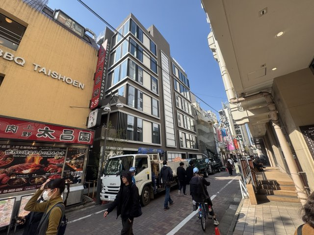 Ueno Gateの周辺