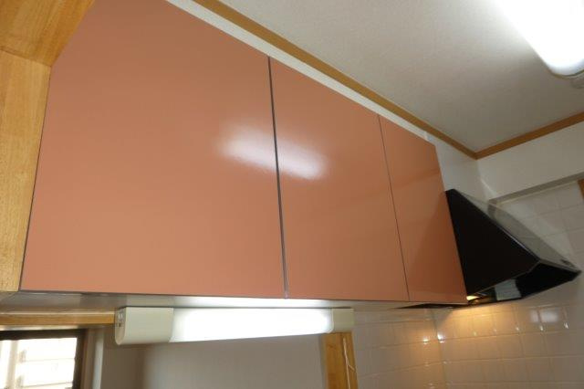 レンドールのキッチン|キッチン上収納