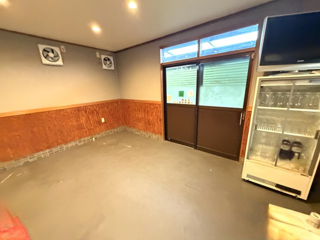 本星崎店舗1棟のロビー