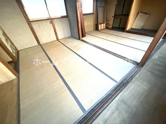 本星崎店舗1棟の内装|2階