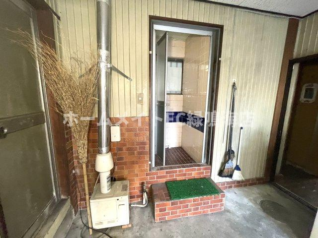 本星崎店舗1棟の内装|1階駐車場奥にあり