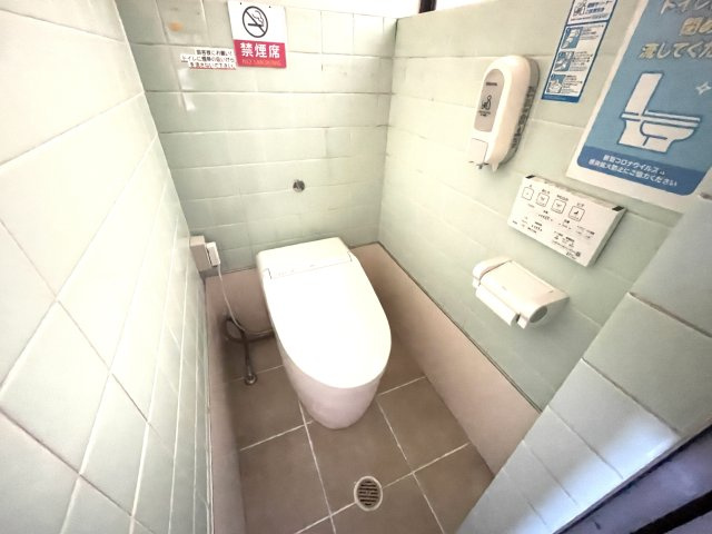 本星崎店舗1棟のトイレ