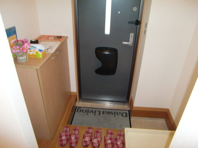 セジュール赤坂の玄関