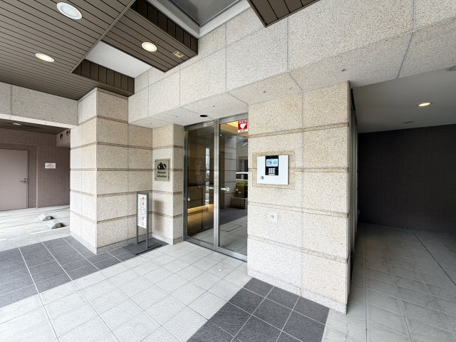 クリオ松戸伍番館 のエントランス