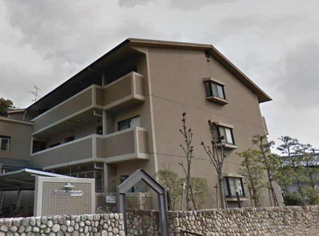 メルベーユ朝日ヶ丘の外観