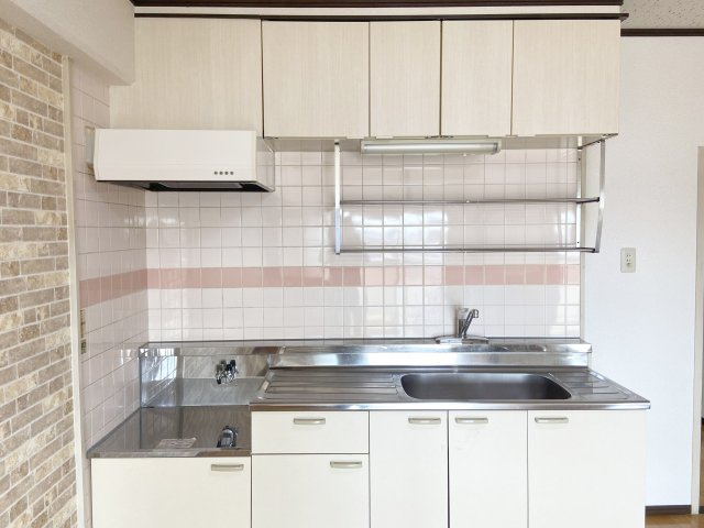 高松ビルのキッチン|キッチンでお料理をお楽しみください