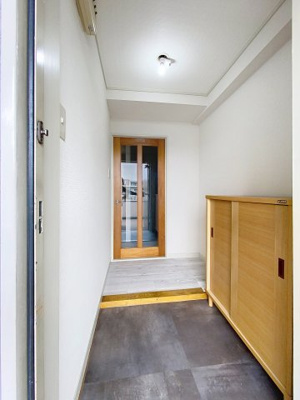 【玄関】 | シーズ・レフィネ