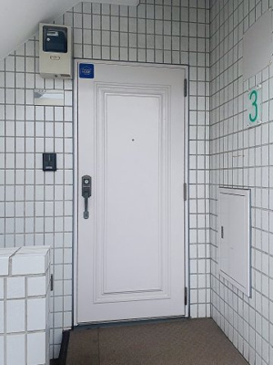 【玄関】 | シーズ・レフィネ