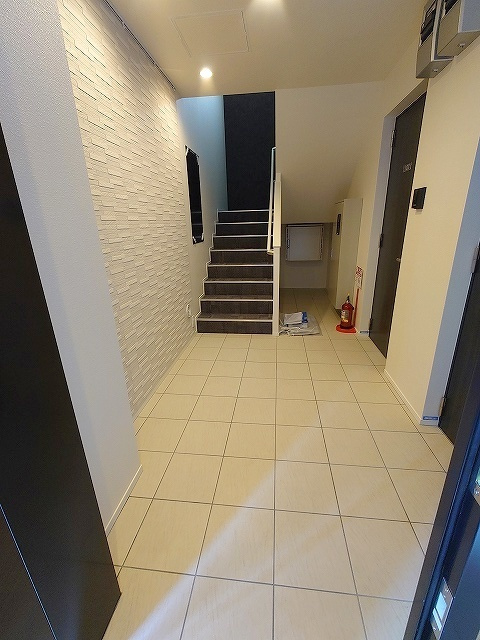 ジェネス南大塚のロビー