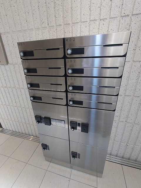 ジェネス南大塚のその他共用部分|★メールＢＯＸと宅配ＢＯＸ★