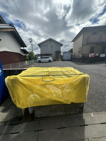 ラウムワカバヤシの駐車場