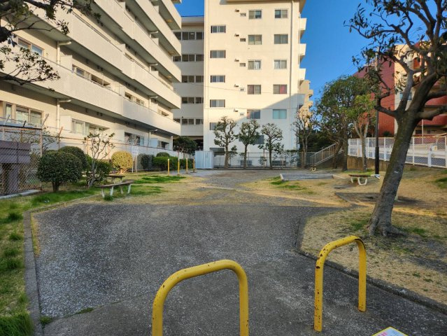 【周辺】 | シーサイド片瀬江ノ島 | 隣接する公園
