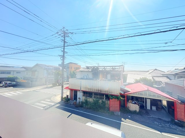 八女市本町新築戸建ての前面道路含む現地写真