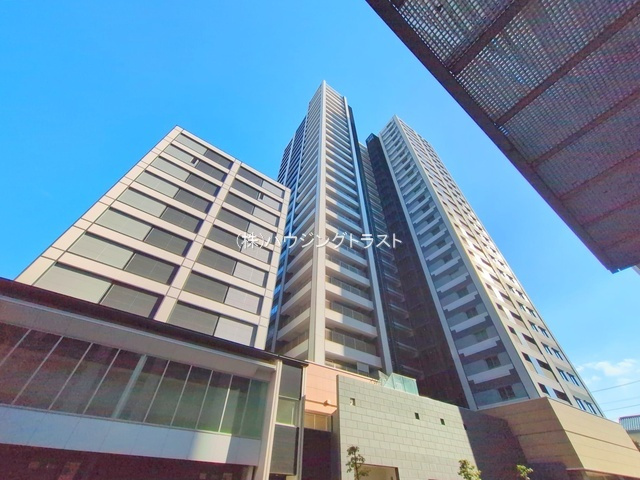 仲介手数料無料　ブリリアタワー所沢ロジュマンの外観