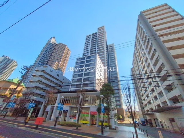 仲介手数料無料　ブリリアタワー所沢ロジュマンの外観