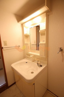 【洗面所】 | ルミエール合川 | 使いやすい洗面所です