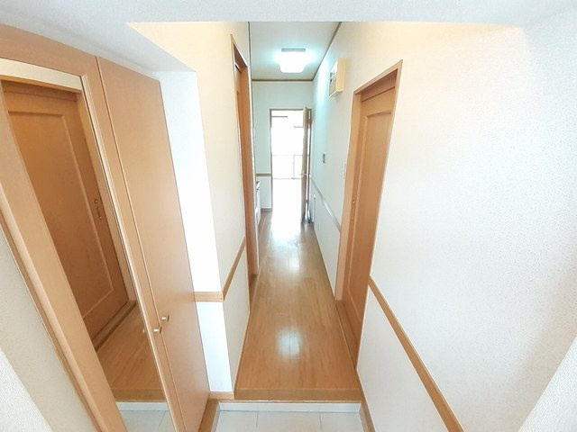 【玄関】 | クレセント　きららⅡ