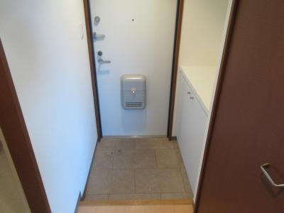 CASA GRAN洛西（カーサグラン洛西）の玄関