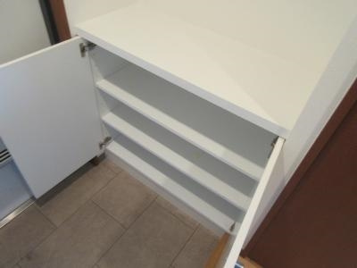 CASA GRAN洛西（カーサグラン洛西）の収納|下駄箱
