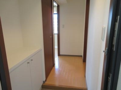 CASA GRAN洛西（カーサグラン洛西）の内装|玄関から～