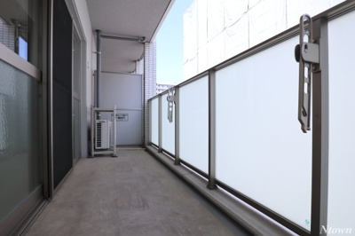 【バルコニー】 | プレミアムコート新栄 | バルコニーからの眺めを楽しみながら食事をしませんか