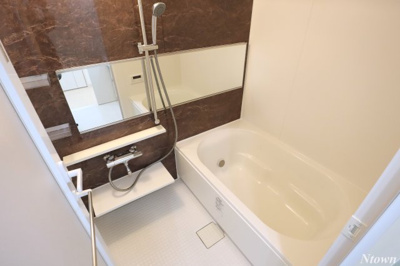 【浴室】 | プレミアムコート新栄 | お風呂です