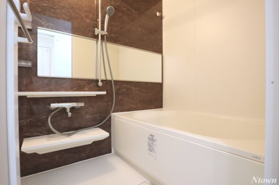 【浴室】 | プレミアムコート新栄 | 落ち着いた空間のお風呂です