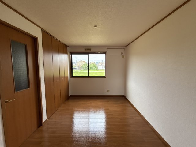 コンフォーレ今宿の寝室