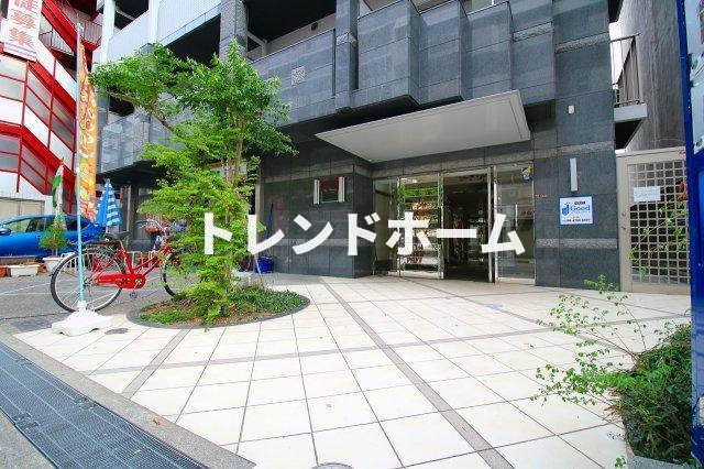 ファインブルーム靭公園のエントランス|選べる家電プランあり！！