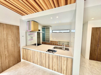  | ザ・ガレージ美しが丘4丁目