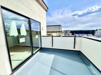  | ザ・ガレージ美しが丘4丁目