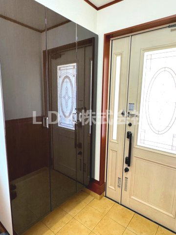 【玄関】 | 中古戸建/川越市大字古谷本郷 | 玄関／靴箱