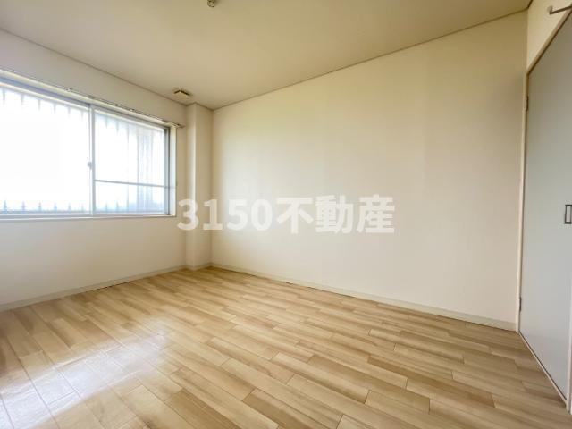 ハイツ園城の内装|北洋室