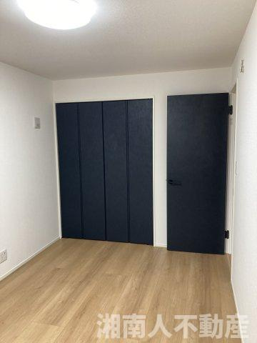 藤沢・石川5丁目　全３棟　A号棟の洋室|洋室です