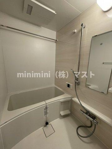 シャテーニュ上本町の浴室