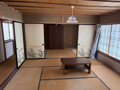 【和室】 | 佐久市鳴瀬中古住宅 | ２Ｆ