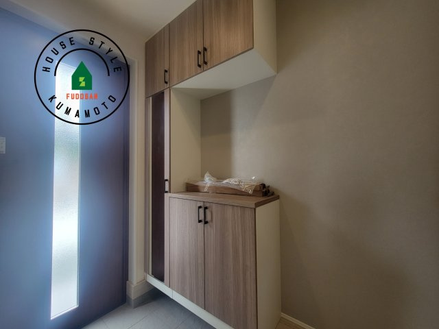 熊本市北区麻生田5丁目第1-2棟（2号棟）の防犯設備|二重ロックでしっかり防犯対策ができます。