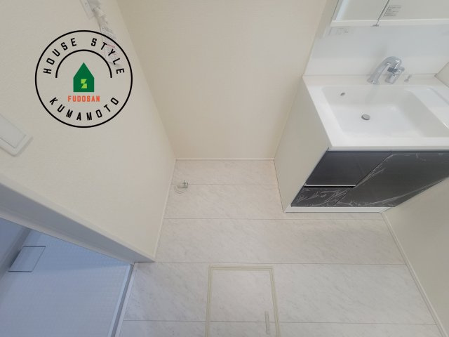 熊本市北区麻生田5丁目第1-2棟（2号棟）のランドリースペース|ランドリースペースとなります。広々して有効的にご使用できます。 