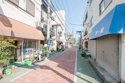 【周辺】 | プリマ・ファミリエ | 可愛らしい商店街もすぐ近くです！