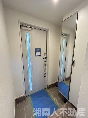 藤沢市湘南台3丁目　全2棟　2号棟の玄関