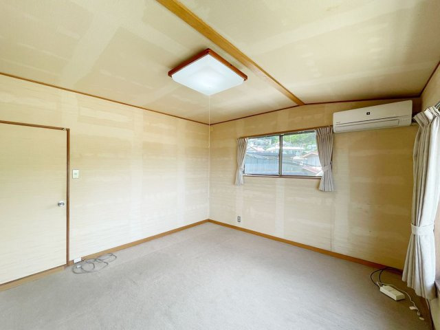 住吉山手9丁目　中古戸建の洋室