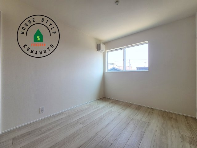 熊本市東区秋津1丁目第1-3棟（1号棟）の子供部屋|穏やかな光が差し込む室内には、穏やかな時間が流れます。